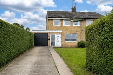 3 bed property, in Stutton Road, £285,000