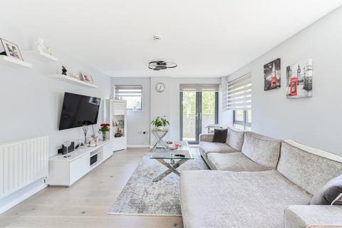 1 bed property, in Bailey House, £250,000