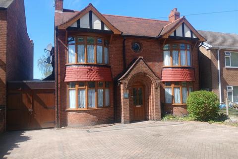 4 bed property, in Ollerton Road, £395,000