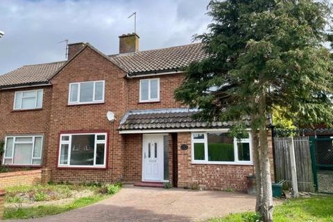 4 bed property, in 4 Egerton Green Road, £350,000
