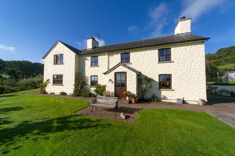 4 bed property, in Llanelian, £800,000