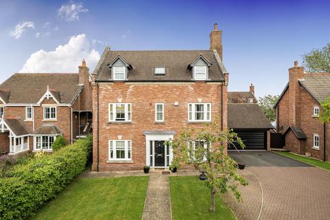 5 bed property, in 5 Jaras Drive, £575,000