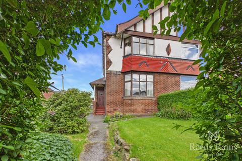 3 bed property, in Canterbury Road, £225,000