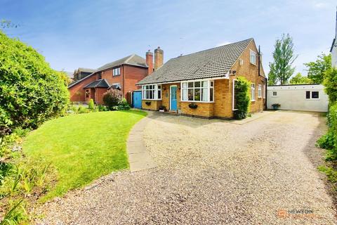 4 bed property, in Syston Road, £460,000