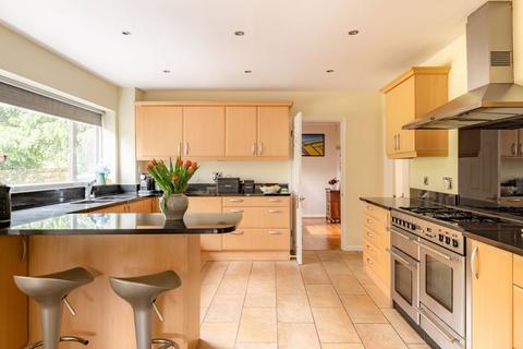 5 bed property, in Box Lane, £1,450,000