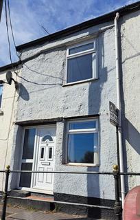 2 bed property, in 48 Exeter Road, £85,000