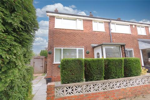 3 bed property, in Jackson Gardens, £240,000