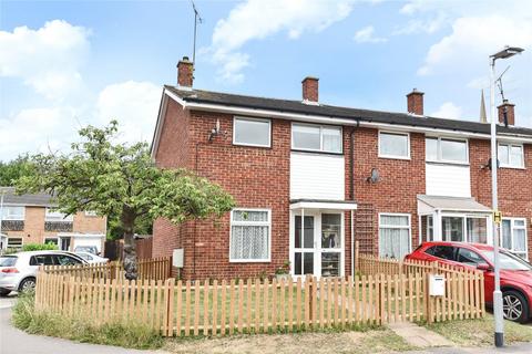 3 bed property, in St. Pauls Gate, £400,000