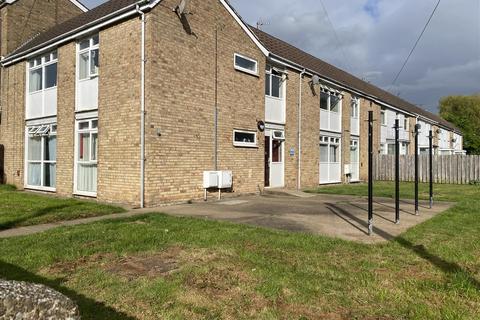 1 bed property, in Gleneagles Park, £60,000