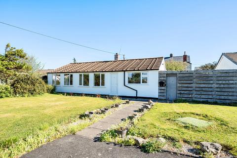 4 bed property, in Cantref, £240,000
