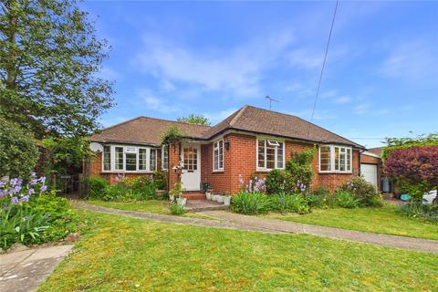 3 bed property, in London Road, £650,000