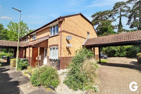 1 bed property, in Euston Grove, £170,000