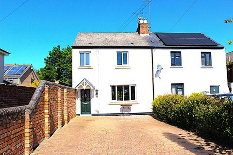 3 bed property, in East End Road, £582,500