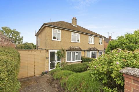 3 bed property, in 20 Barnhill Road, £599,950