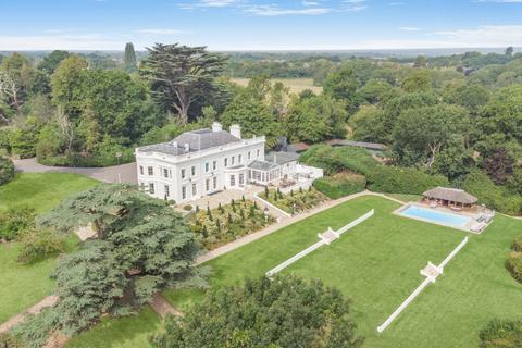 6 bed property, in Burghfield Common, £7,250,000
