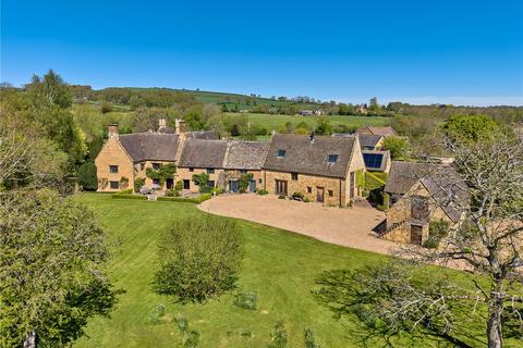 5 bed property, in Stourton, £2,750,000