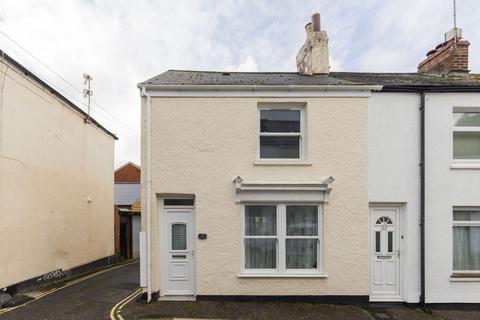 3 bed property, in George Street, £250,000