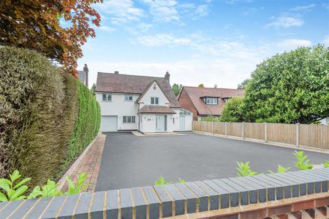 3 bed property, in Walsall Road, £765,000