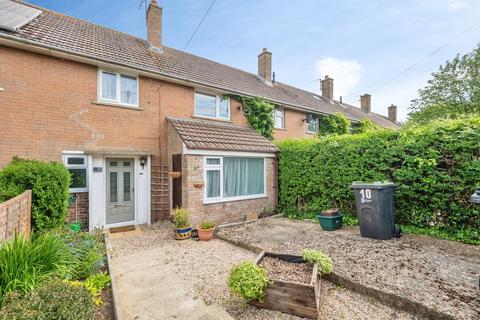 3 bed property, in Canberra Crescent, £240,000