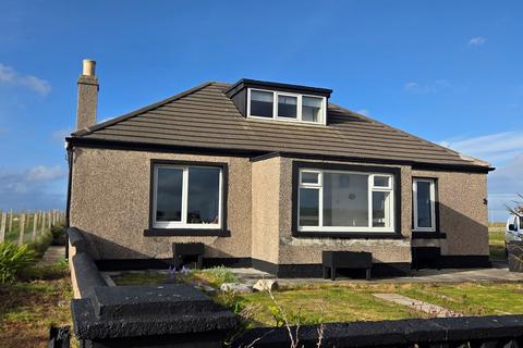 4 bed property, in Eoropie, £155,000