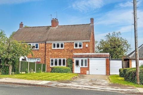 3 bed property, in Orton Avenue, £375,000