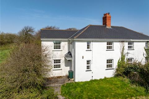 3 bed property, in Tregony, £350,000