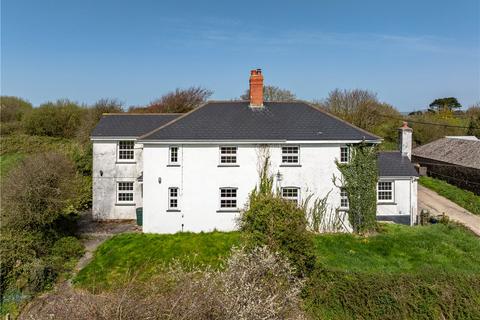 6 bed property, in Tregony, £600,000