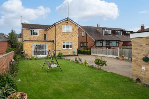 4 bed property, in Bradford Road, £650,000