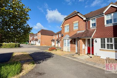 2 bed property, in Vickers Close, £245,000