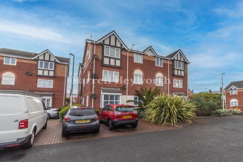 1 bed property, in Sutherland View, £64,995