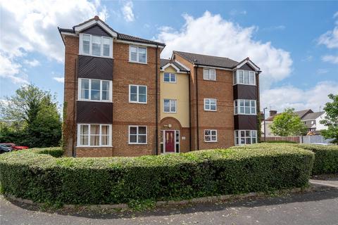 1 bed property, in Falcon Close, £160,000