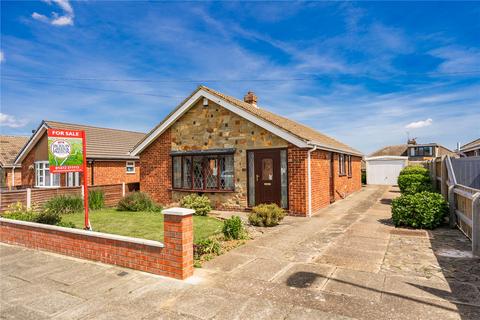 3 bed property, in Highthorpe Crescent, £205,000