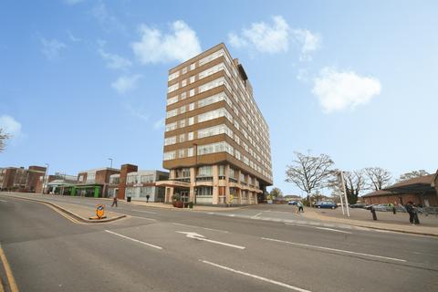 1 bed property, in Church Street, £100,000