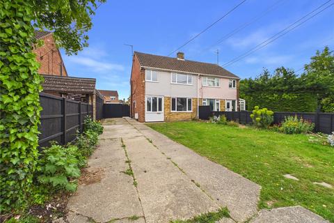 3 bed property, in St. Andrews Road, £250,000