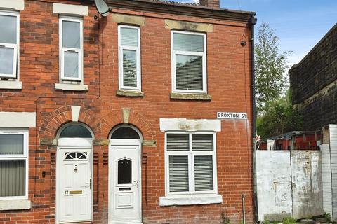 2 bed property, in Broxton Street, £170,000