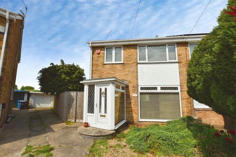 3 bed property, in Edendale, £215,000