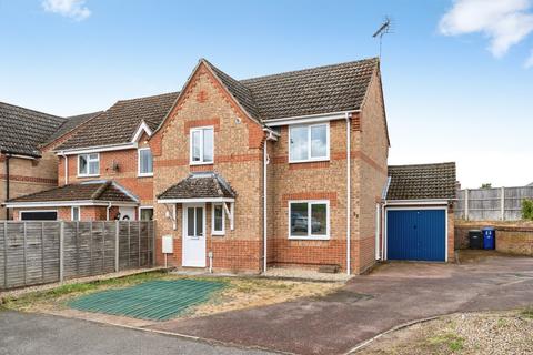 3 bed property, in Primrose Drive, £260,000