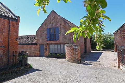 2 bed property, in Orford, £350,000