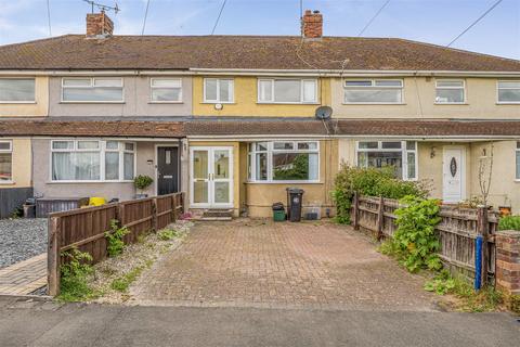 3 bed property, in Millbrook Avenue, £340,000