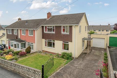 3 bed property, in Sowden Park, £225,000
