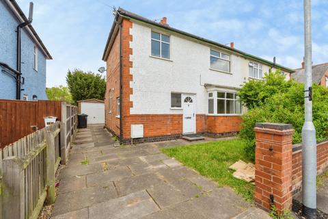 3 bed property, in Gwendolin Avenue, £200,000