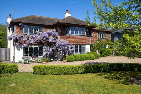 5 bed property, in Lower Farm Road, £2,250,000