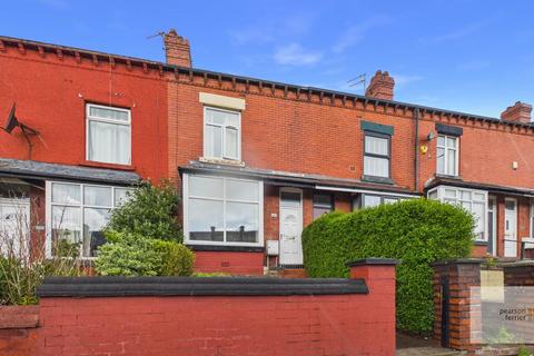 3 bed property, in Bury Road, £150,000