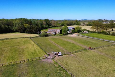 5 bed property, in Wanborough SN4, £1,375,000