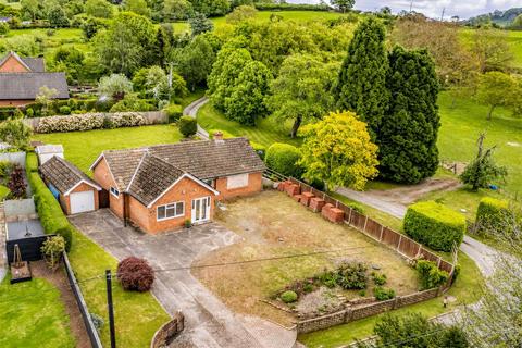 5 bed property, in Fownhope, £550,000