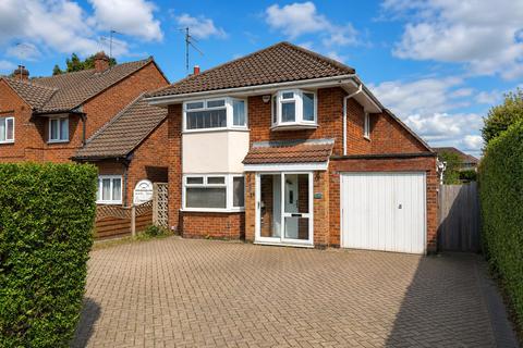 3 bed property, in Leicester Road, £375,000