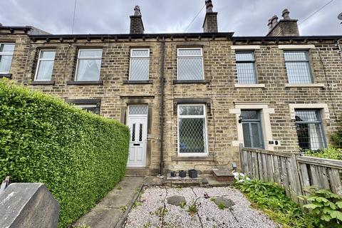 3 bed property, in Reinwood Road, £165,000