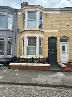 4 bed property, in Adelaide Road, £249,950