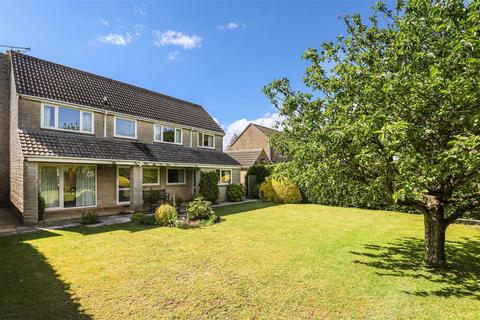 4 bed property, in Besbury Park, £695,000