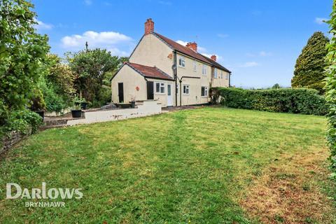 3 bed property, in Penybont, £340,000